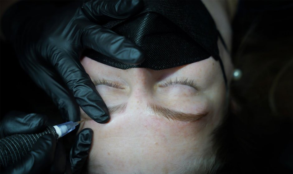 Eyebrow-Microblading-Customized-to-Your-Face